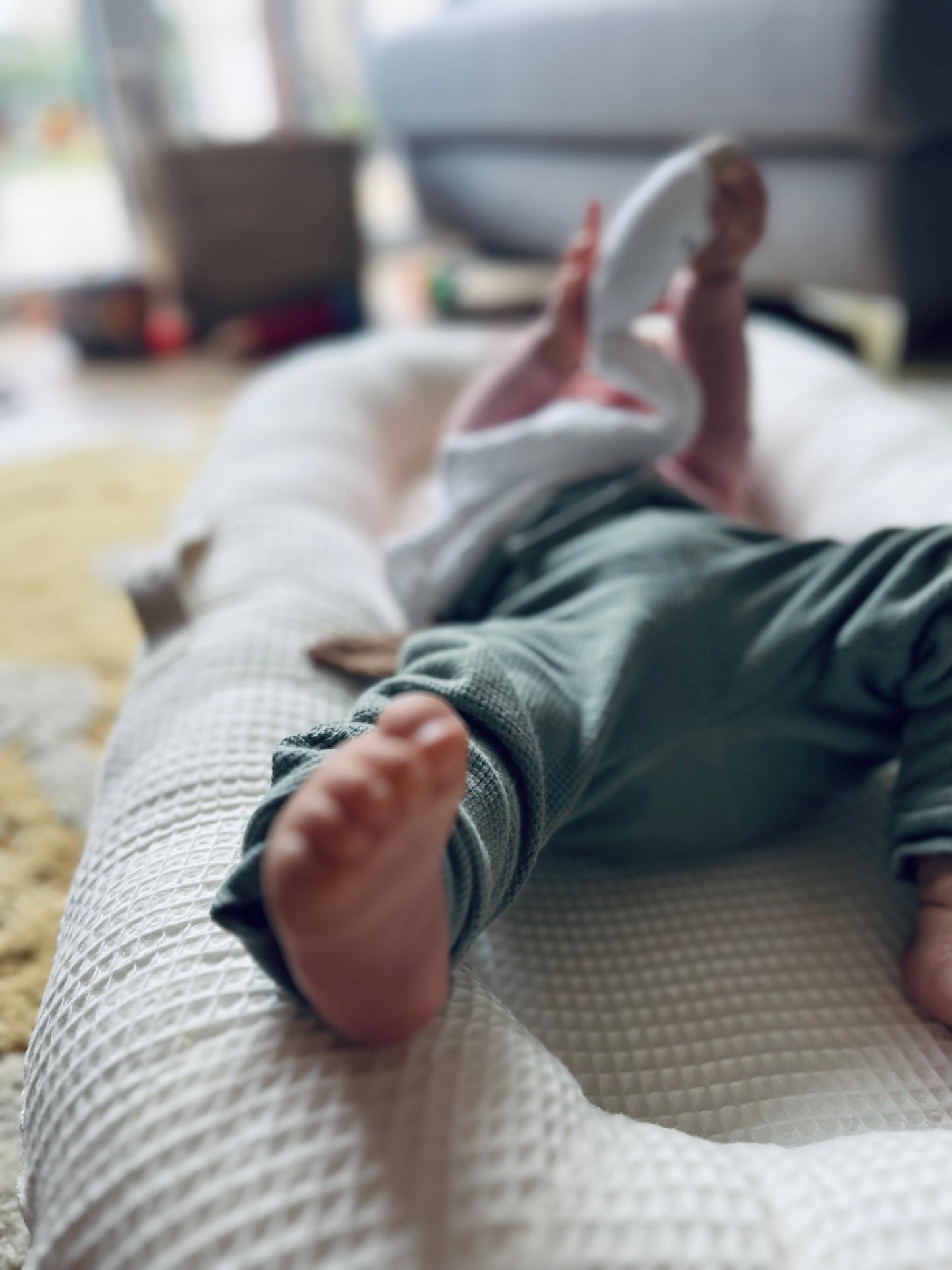 Gnezdece - svetlo modra