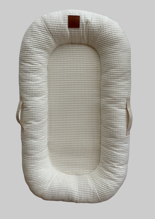 Gnezdece - vafel bela