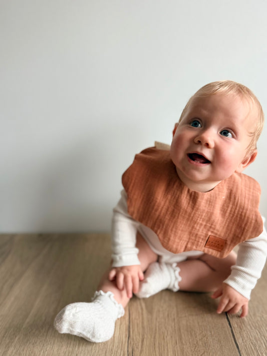 Slinček z valovitim robom - set 2 - bež in oker