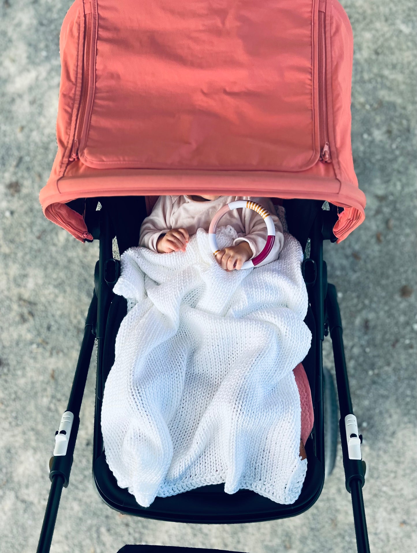 Pletena odejica - bela