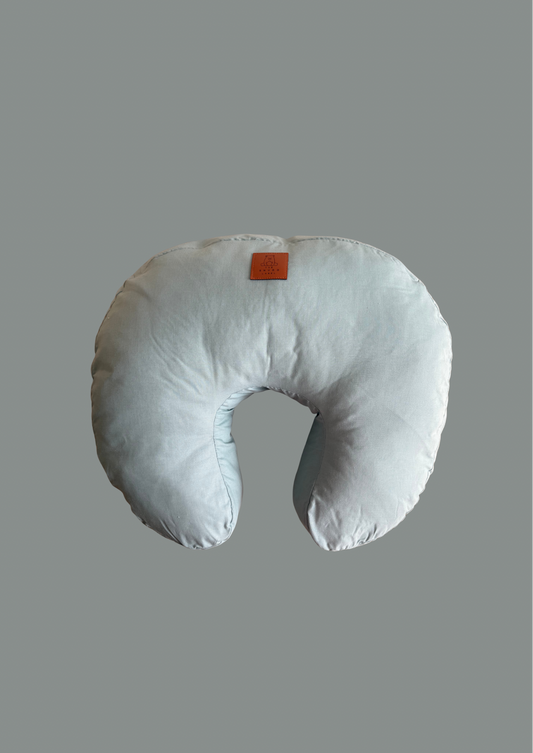 Blazina za dojenje z modro bombažno prevleko