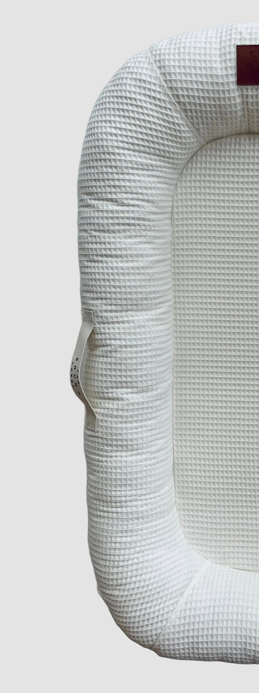 Gnezdece - vafel bela